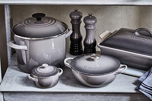 Stoneware Covered Rectangular Casserole