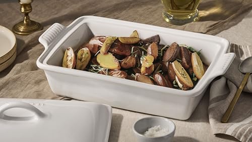 Stoneware Heritage Covered Rectangular Casserole