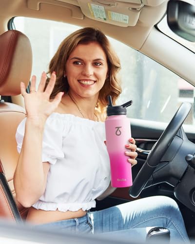 32 oz Water Bottle Insulated Fits in Any Car Cup Holder with 2 Lids (32 Ounces / Gradient Pink)