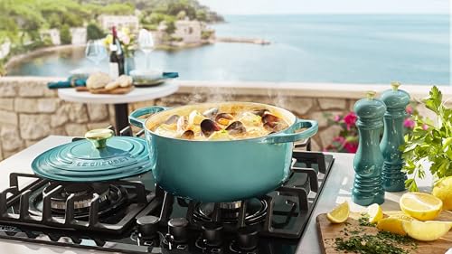 Enameled Cast Iron Signature Cookware Set
