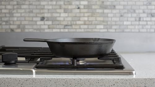 Pre Seasoned Cast Iron Skillet (Skillet / 9-inch)