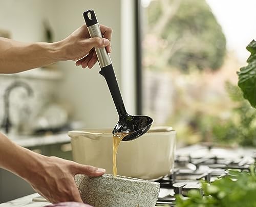 Elevate Silicone Ladle with Integrated Tool Rest (Ladle)