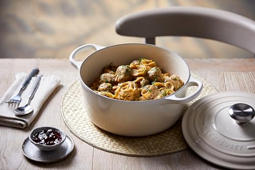 Enameled Cast Iron Signature Round Dutch Oven