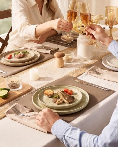 Stoneware Dinnerware Set for 4 (Multicolor)