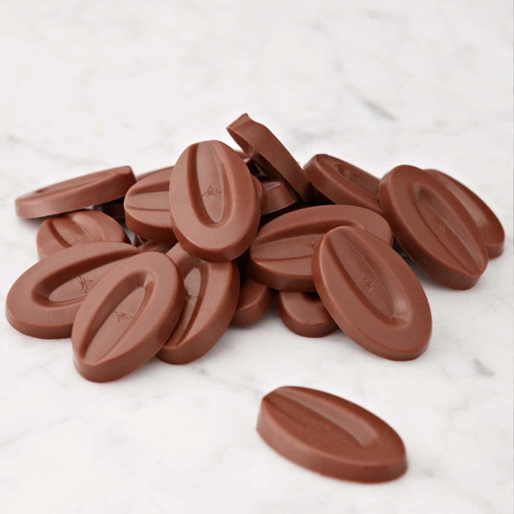 Premium French Baking Milk Chocolate Discs (17.63 Ounce)