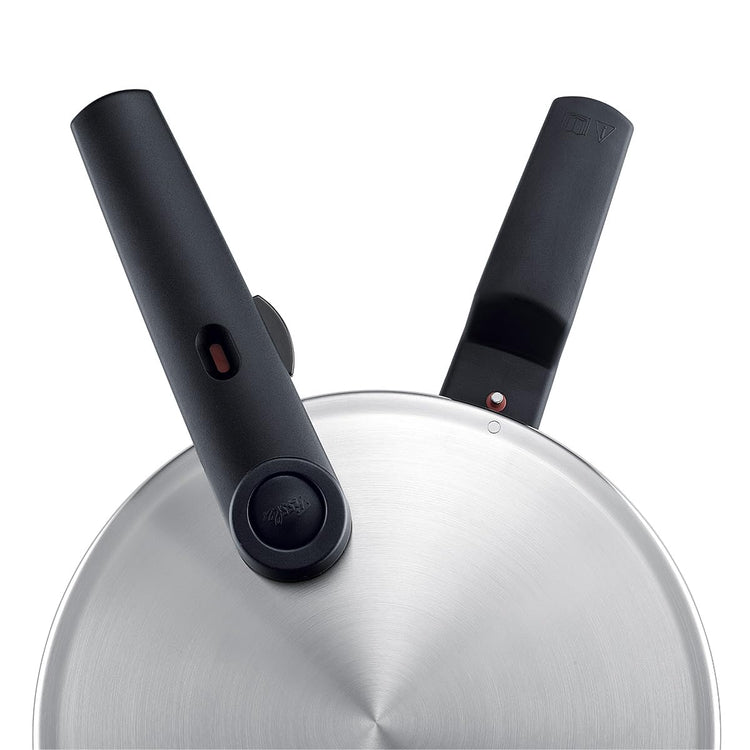Vitaquick Premium 2.6 Quart Stovetop Pressure Skillet