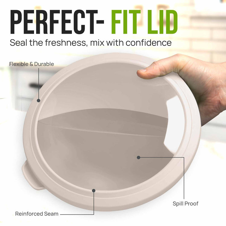 12 Piece Plastic Mixing Bowls with Leak (452.48 Count)