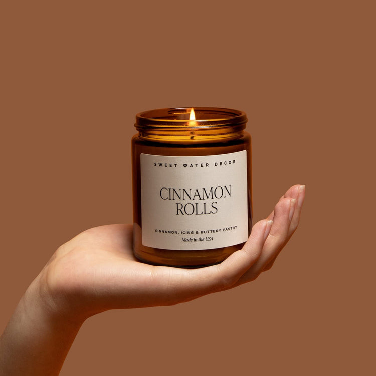 Cinnamon Roll Candle (9 Ounce)