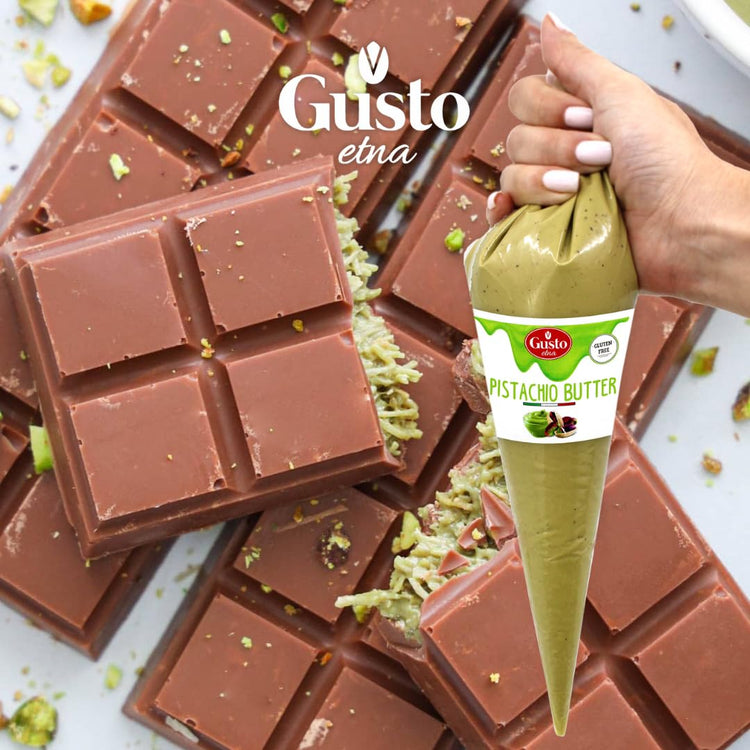 Pistachio Nut Butter Cream in Squeeze Pouch (14.1 Ounce)