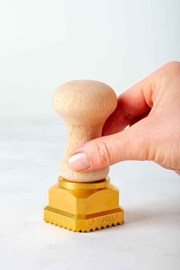 La Gondola Set of 3 Pasta Tools - Square Festooned 1.77x 1.77 in & Round Festooned 1.97in Ravioli Stamps & Pasta Cutter Festooned Wheel | Brass & Natural Wood | Easy to Use | Made in Italy