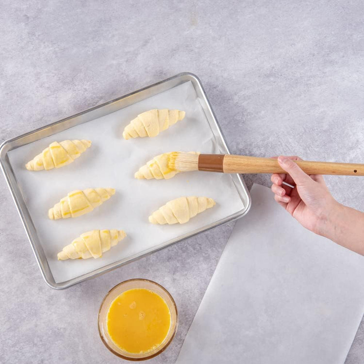 Restaurantware-Pastry Tek 1 Boar Bristles Pastry Brush, 11.8 Inches Buttering Tool – Hardwood Handle, Built-In Hanging Hole, Wood Basting Applicator, Sturdy Ferrule, For Glazing And Basting