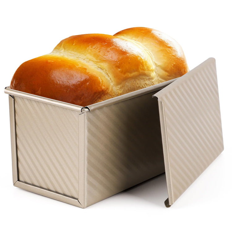 Pullman Loaf Pan With Lid