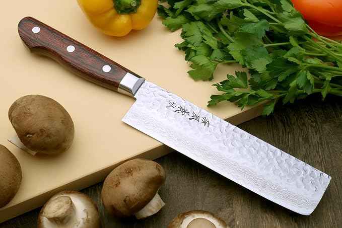 Yoshihiro VG10 16 Layer Hammered Damascus Stainless Steel Nakiri Vegetable Knife 6.5'' (165mm)