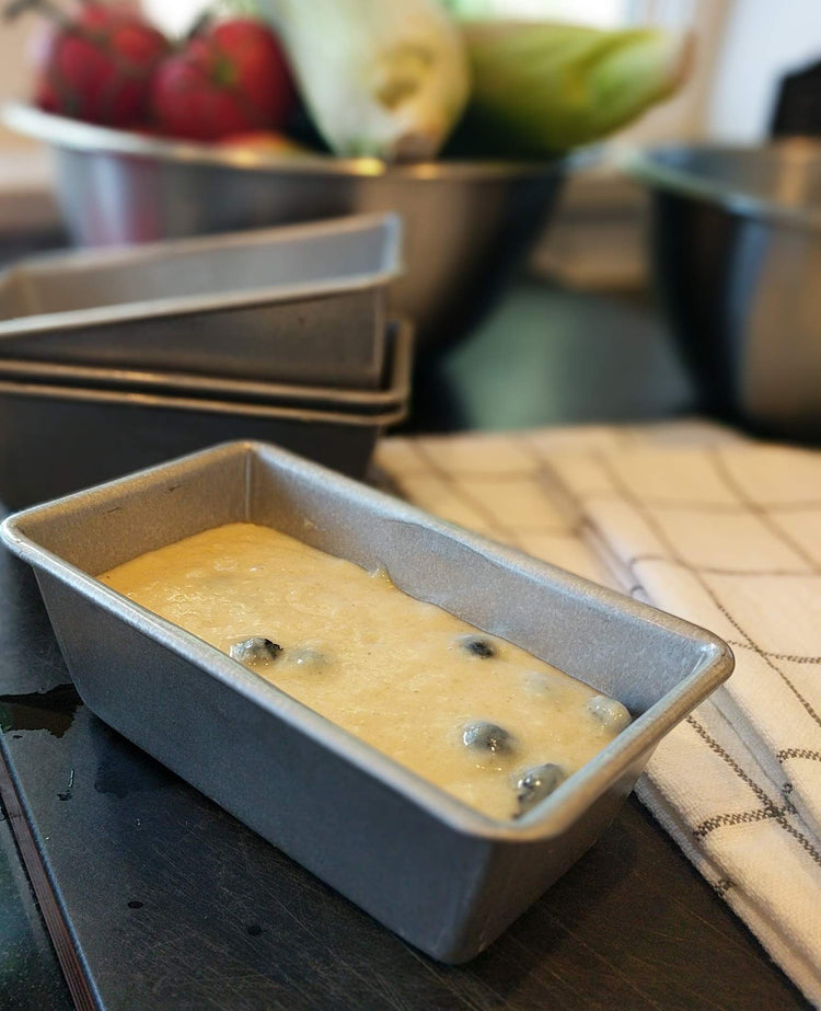 Bakeware Nonstick Mini Loaf Pan (4 Count)