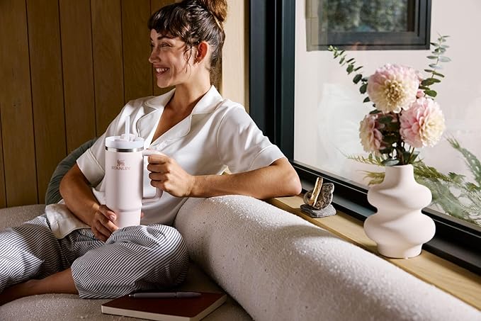 STANLEY Quencher H2.0 Tumbler with Handle and Straw 20 oz | Flowstate 3-Position Lid | Cup Holder Compatible for Travel | Insulated Stainless Steel Cup | BPA-Free | Daffodil
