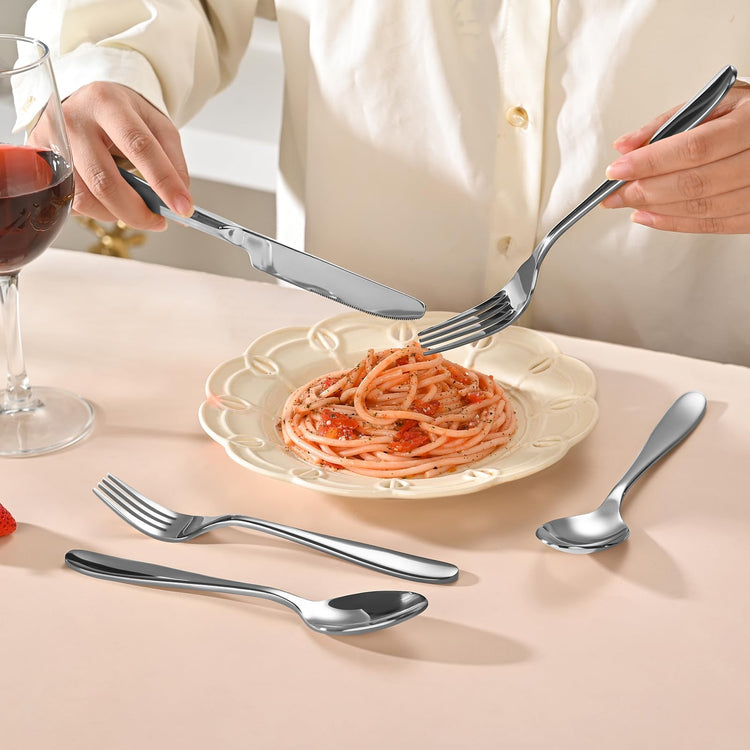 40 Piece Silverware Set (40 Count)