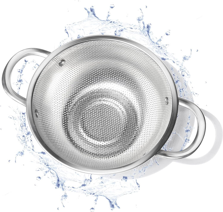 Premium Stainless Steel Colander for Kitchen, Food Strainer Basket with Handle and Solid Ring Base for Fruits Vegetables Rice and Pasta, Dishwasher Safe (5QT)