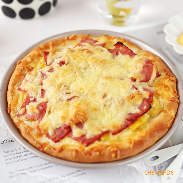 9 Inch Round Cake Pan