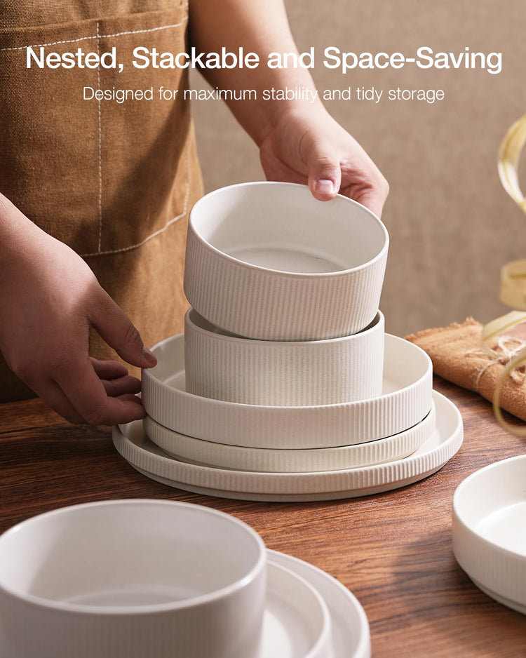 Star Plates and Bowls Sets (18 Count)