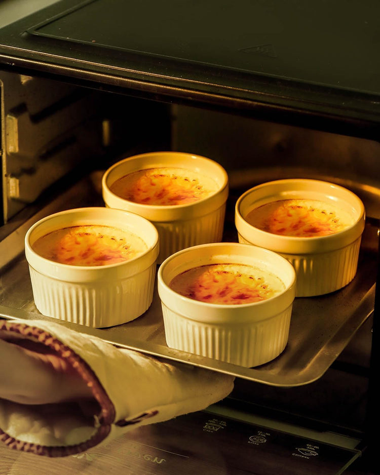 Hasense Ceramic Ramekins, 8 oz Creme Brulee Ramekins Set of 6, Porcelain Souffle Cups for Pudding, Dipping Sauce, Ice Cream, Custard, Ceramic Baking Dish, Dishwashing Safe, White