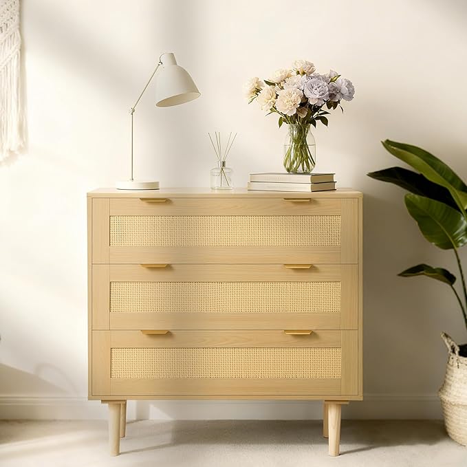 VEVOR 3 Drawer Rattan Dresser, Small Boho Dresser for Bedroom, 31.5" Wide Chest of Drawers with Metal Handles & Wooden Legs, Wood Clothing Storage Closet for Living Room, Hallway, Natural Oak