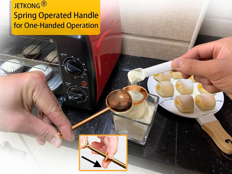 JETKONG Powdered Sugar Shaker Duster Flour Dispenser Shaker with 18/8 Stainless Steel Spring-operated Handle for Sugar Flour and Spices (Brown)