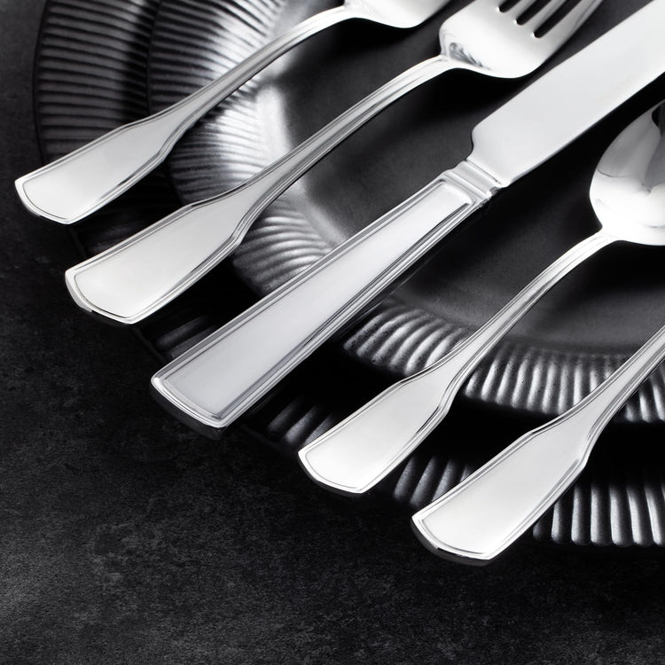 30 Piece Silverware Set for 6 (30 Count)