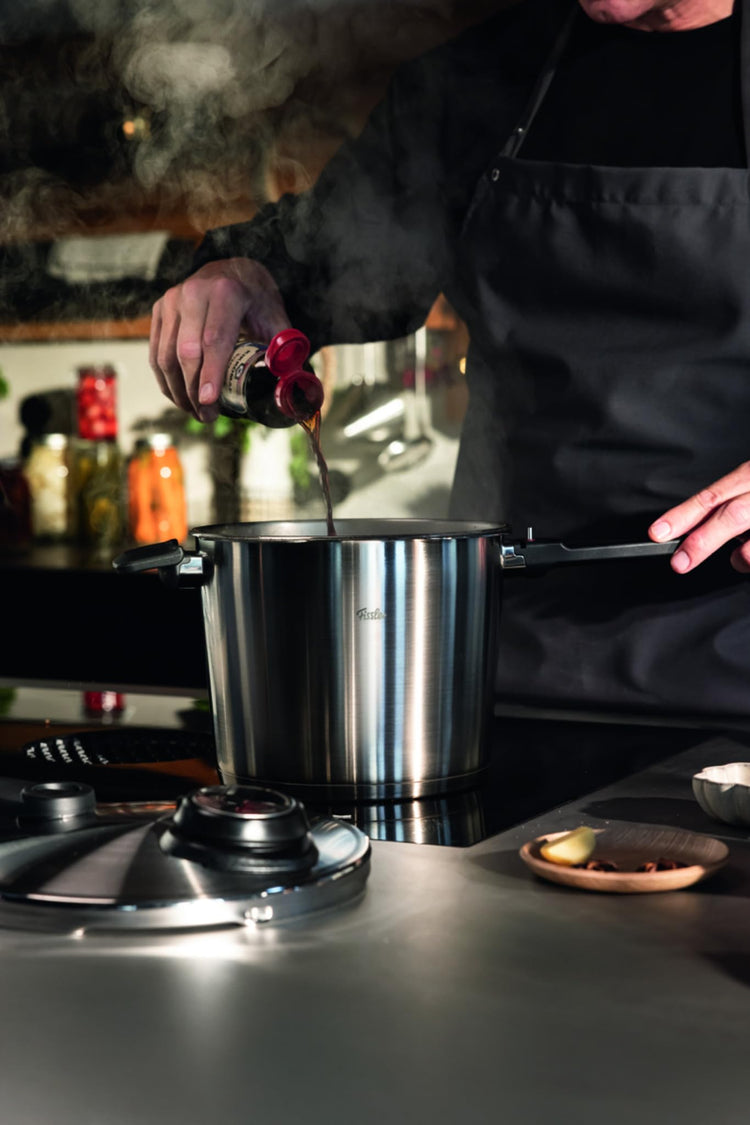 Vitavit Premium Pressure Cooker and Pressure Skillet Set