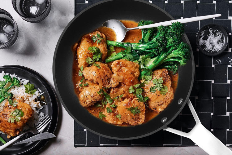 MsMk 12 1/2 inch Non Stick Frying Pan with Lid,Titanium and Ceramic Nonstick Large Skillet,Stay-Cool Handle,Scratch-resistant,Non-Toxic,Induction,Dishwasher Safe, Oven Safe to 700°F