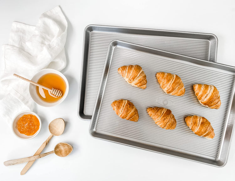 Nonstick Quarter Sheet Pan (2 Count)