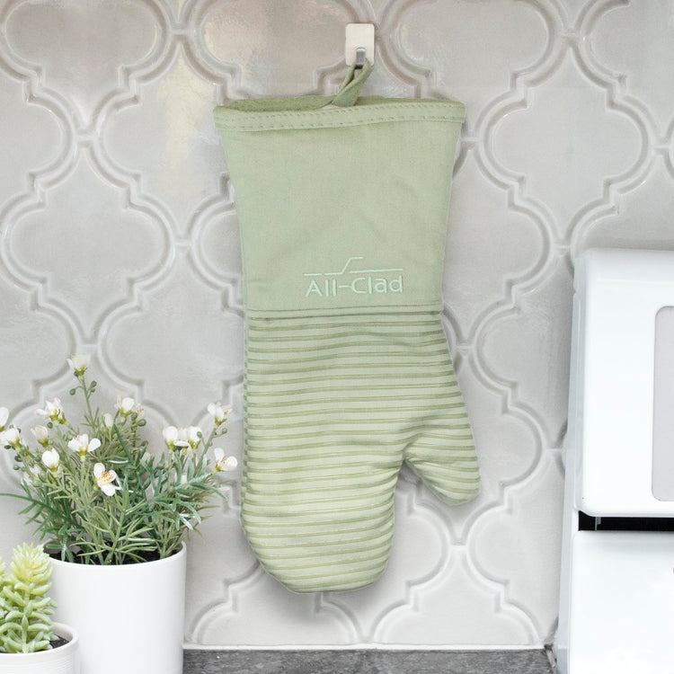 Silicone Oven Mitts (2 Count)