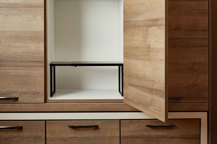 Expandable Cabinet Shelf