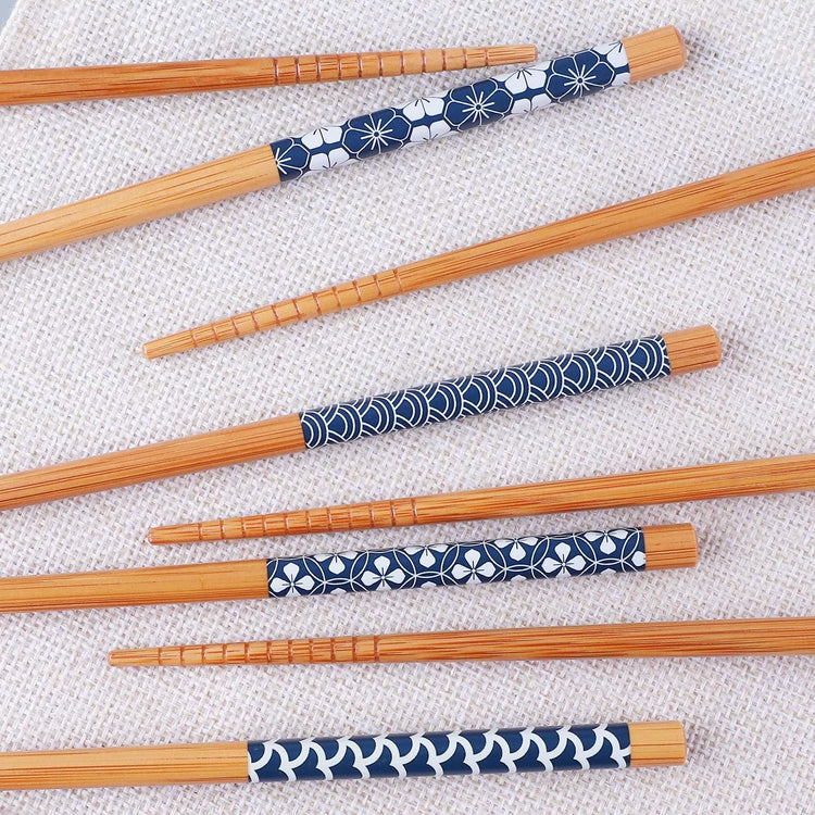 Antner 10 Pairs Natural Bamboo Chopsticks Japanese Style Reusable Chop Sticks, Dishwasher Safe Chopstick Set, 8.8 Inch/22.5cm