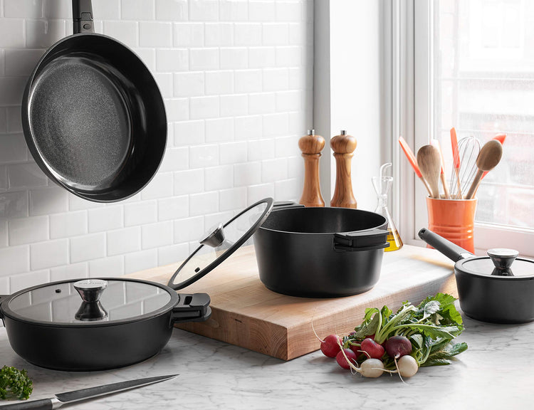 Noir 7 Piece Cookware Set