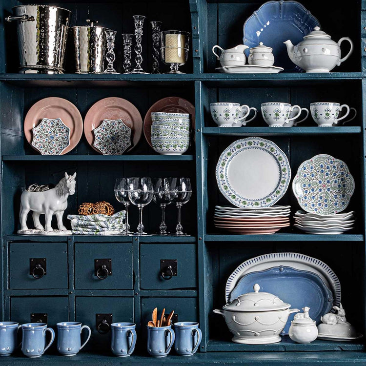 Villa Seville Place Setting (4 Count)