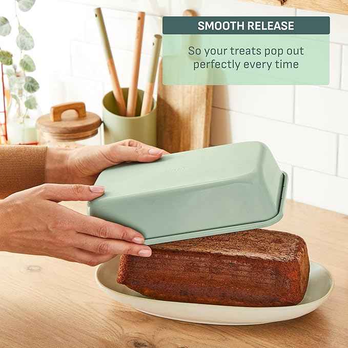 T-fal Refresh Ceramic Nonstick Baking Pans Set (5 Pieces), Roaster, 6-Cup for Muffins, Loaf, Square Baking Sheets Non Stick, Stackable Bakeware Sets, Mint Green
