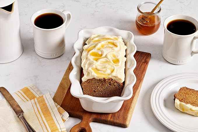Le Creuset Stoneware Set of 2 9" Heritage Fluted Pie and 9" Fluted Loaf Dish, Oyster