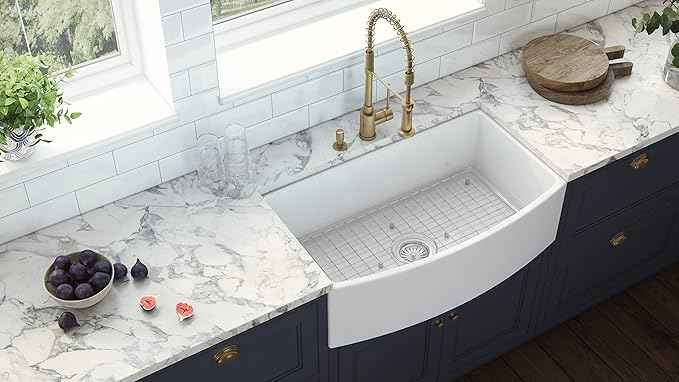 Ruvati 33 inch Fireclay White Farmhouse Kitchen Sink Bow Front Curved Apron Single Bowl - RVL2398WH
