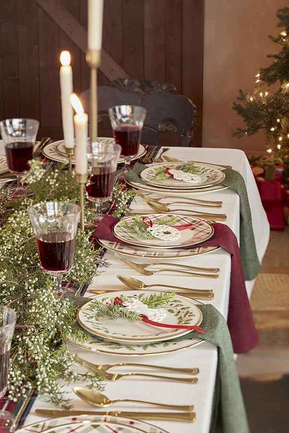 Lenox 894963 Holiday Plaid 12-Piece Dinnerware Set, Red & Green, Christmas, Hosting