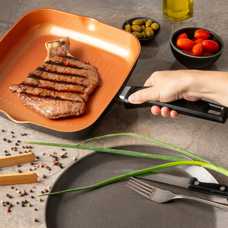 9.5" Grill Pan For Indoor Cooking