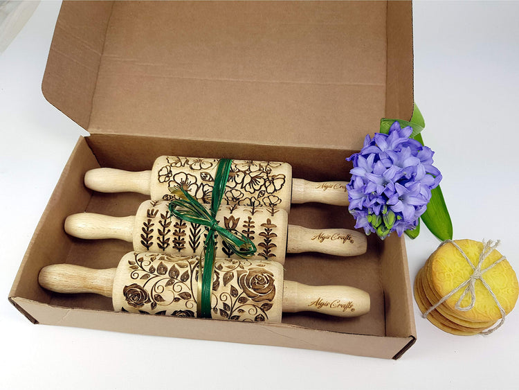 GARDEN BLOSSOMS 3 Small Size Embossed Rolling Pin Set. Wooden Laser Engraved Embossing Dough Roller for Embossed Cookies Gift for Birthday