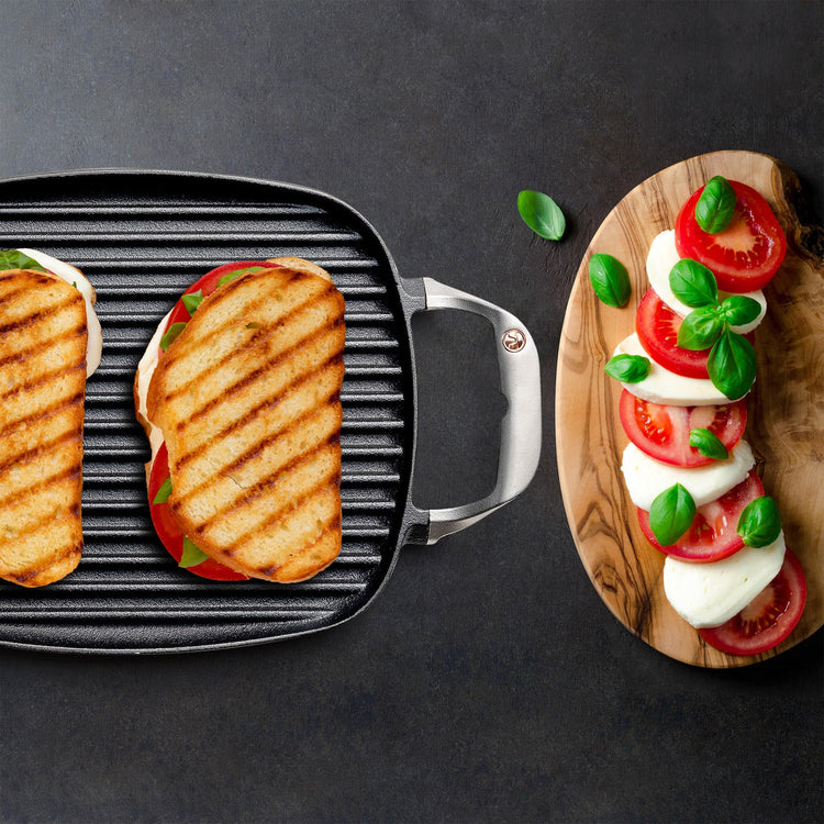 Cast Iron Grill Pan With Ridges 8.5” x 14.25” x 1.5”