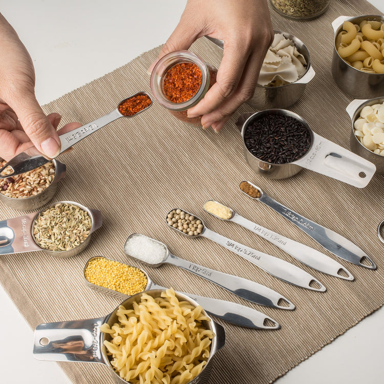 13 Piece Measuring Cups and Spoons Set