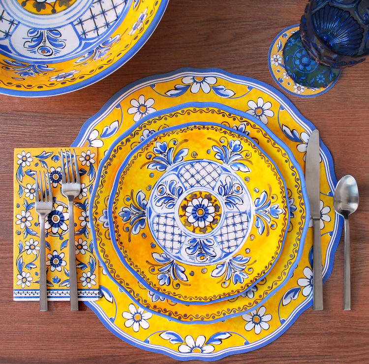 18 Piece Luxury Melamine Dinnerware Set