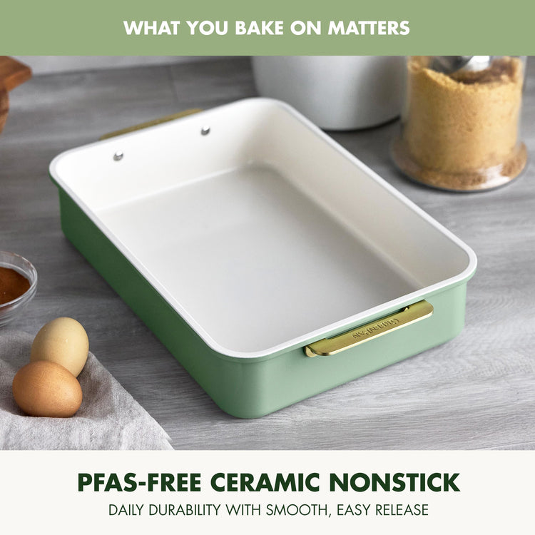 Bakeware 13" x 9" Nonstick Rectangular Cake Pan (13" x 9" Rectangular Cake Pan / Sage Green)