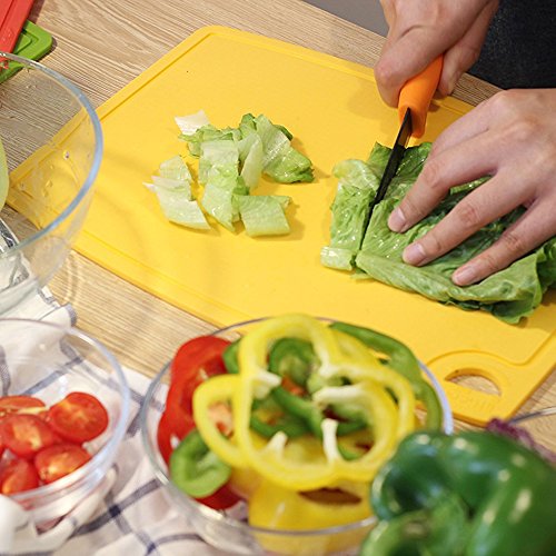 Silicone Thick Cutting Boards Mats Set of 3pcs Foldable & Flexible Design Juice Grooves Easy Grip Handle Dishwasher Safe for Kitchen (9.1"L x 7.1"W, 12.6"L x 9.1"W & 14.6"L x 10.4"W / Yellow)
