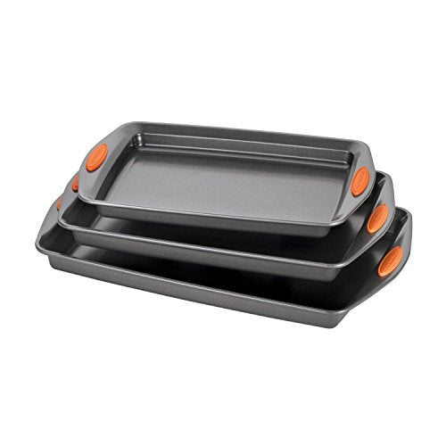 Yum o! Nonstick Bakeware Oven Lovin' Cookie Pan Set for Baking (Orange Grips)