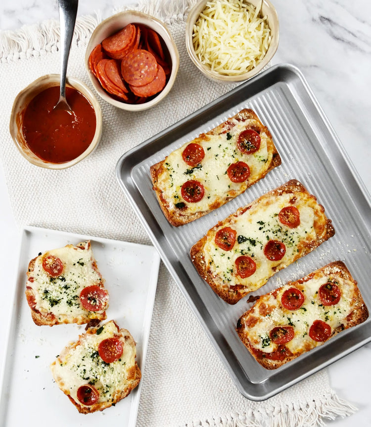 Bakeware Nonstick Quarter Sheet Pan (Set of 1 / Quarter Sheet Pan)