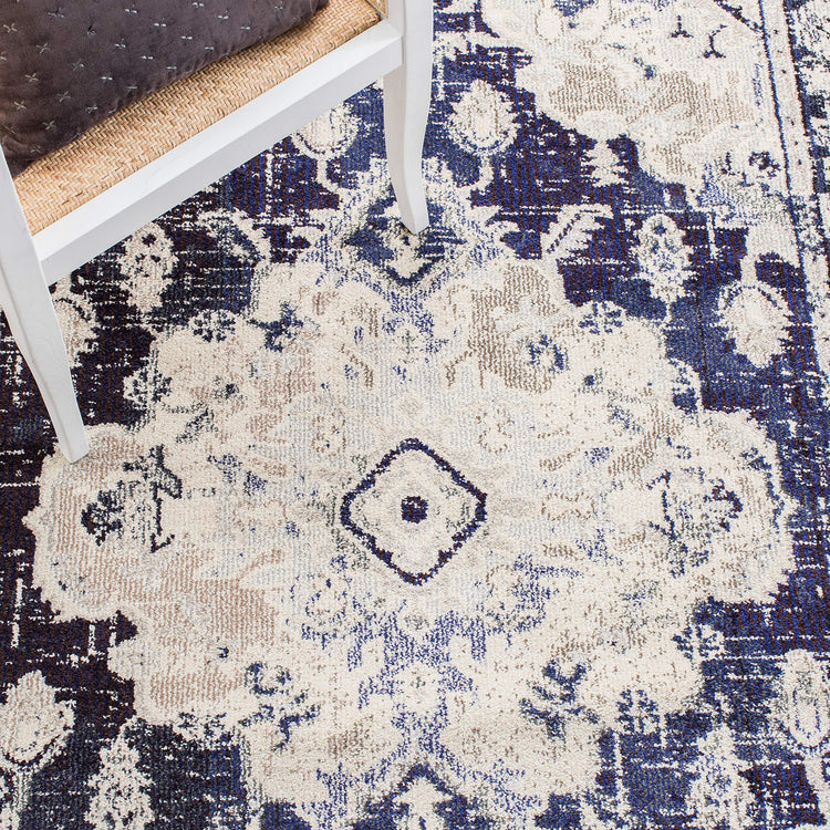 Monaco Collection Area Rug (3' x 5' (Rectangular) / Ivory/Navy)