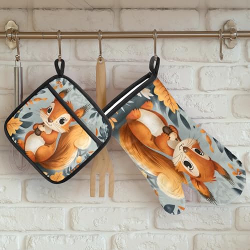 Squirrel Fall Oven Mitts and Pot Holders Sets (Orange)